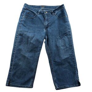 Riders By Lee Women's Capri Jeans Size 32x17.5 Measured Blue Denim Casual Slit